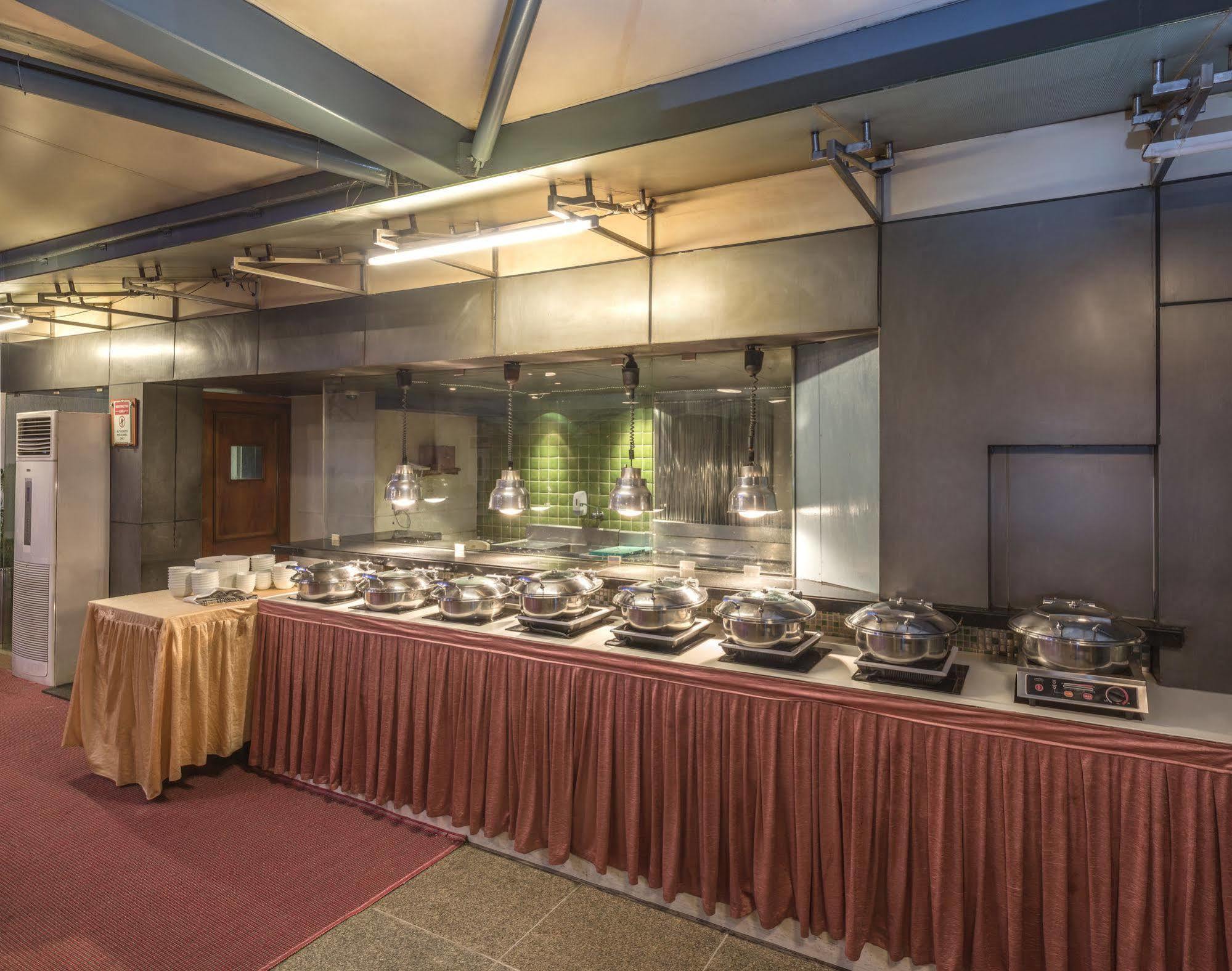 The Regale By Tunga Hotel Mumbai Ngoại thất bức ảnh