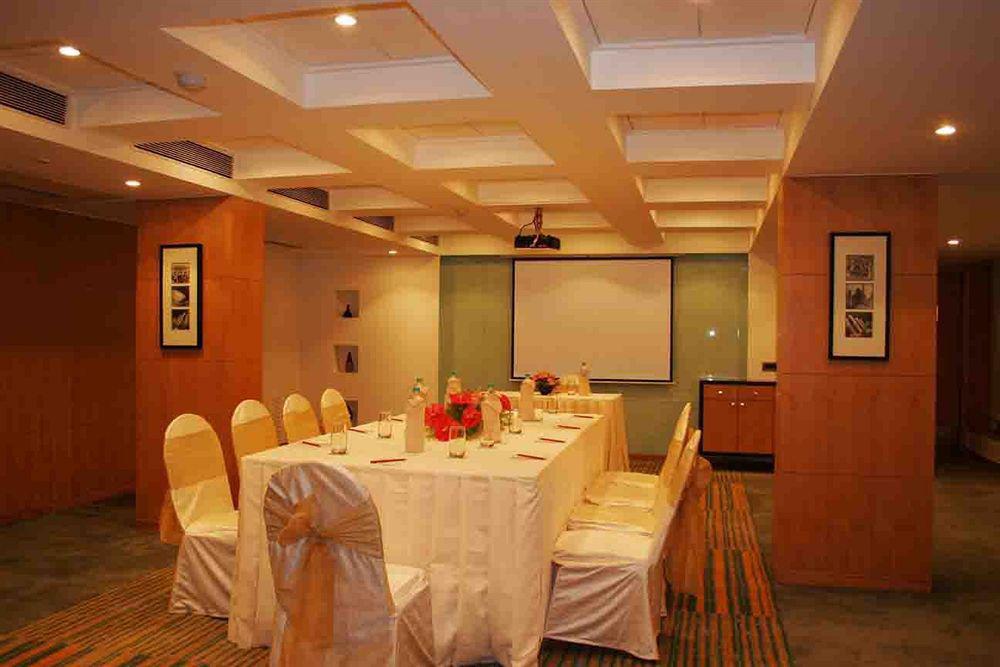 The Regale By Tunga Hotel Mumbai Ngoại thất bức ảnh